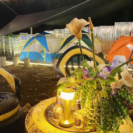 Campsarap Hostel & Resort Valencia  エクステリア 写真