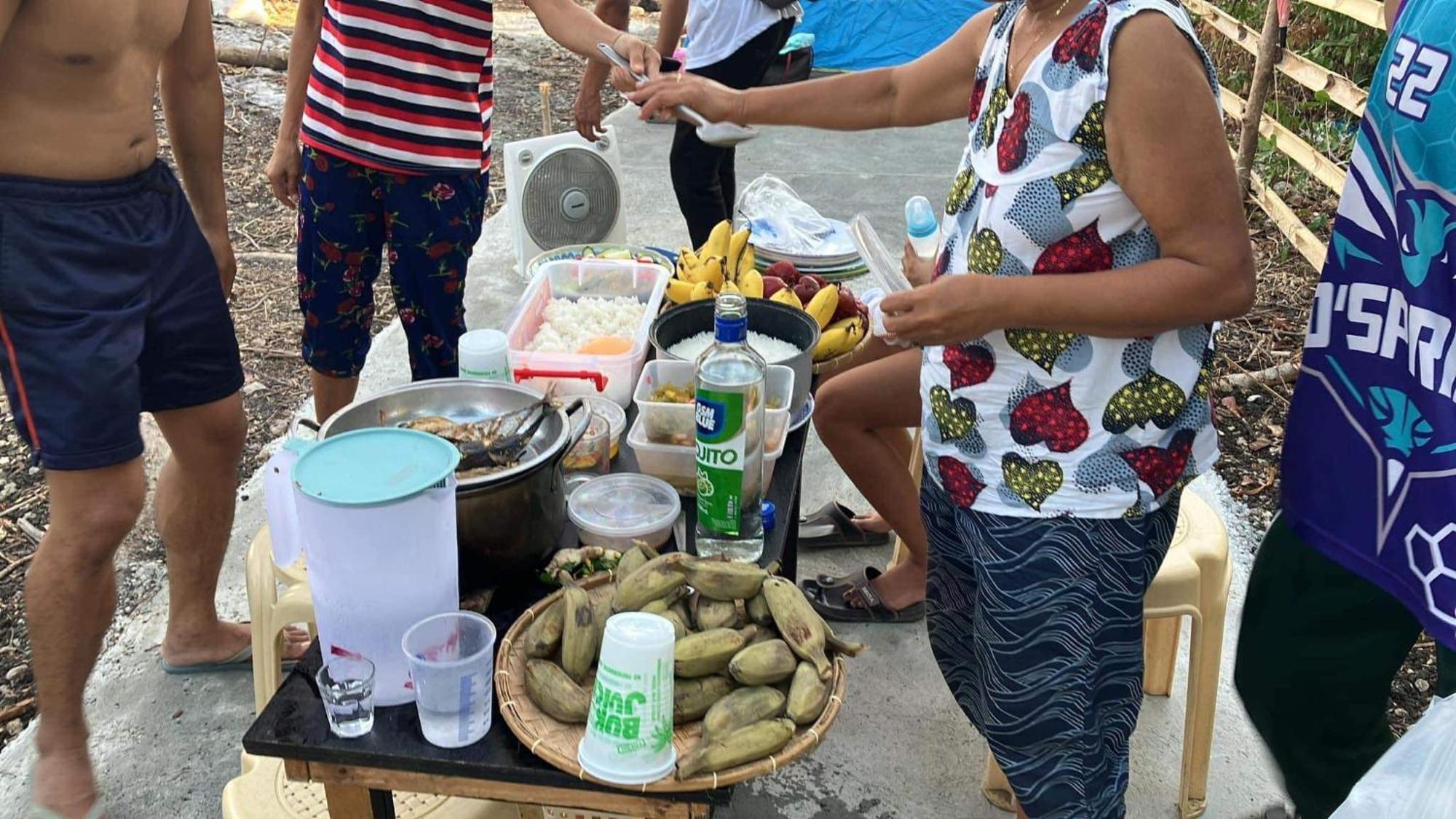 Campsarap Hostel & Resort Valencia  エクステリア 写真