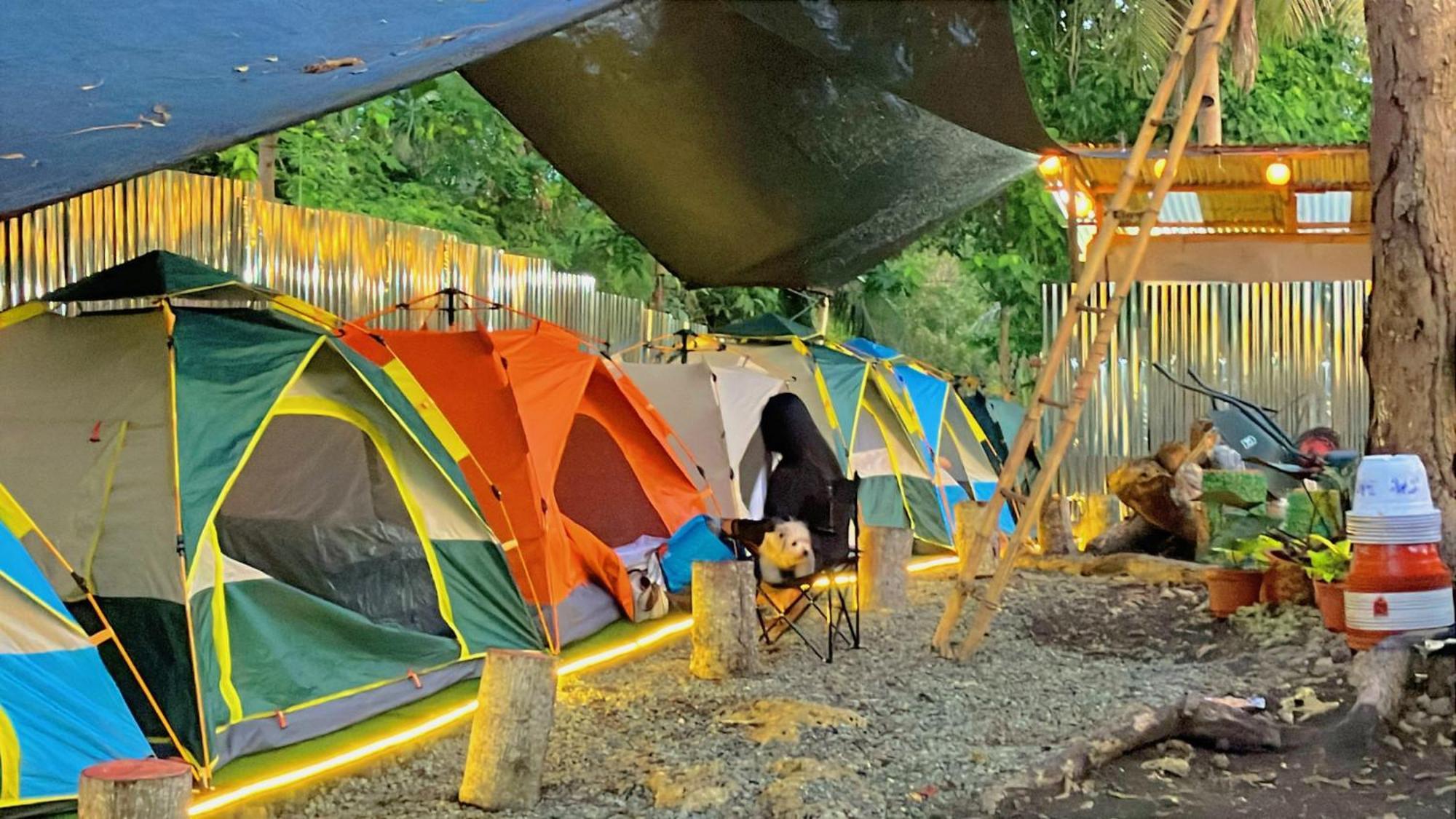 Campsarap Hostel & Resort Valencia  エクステリア 写真
